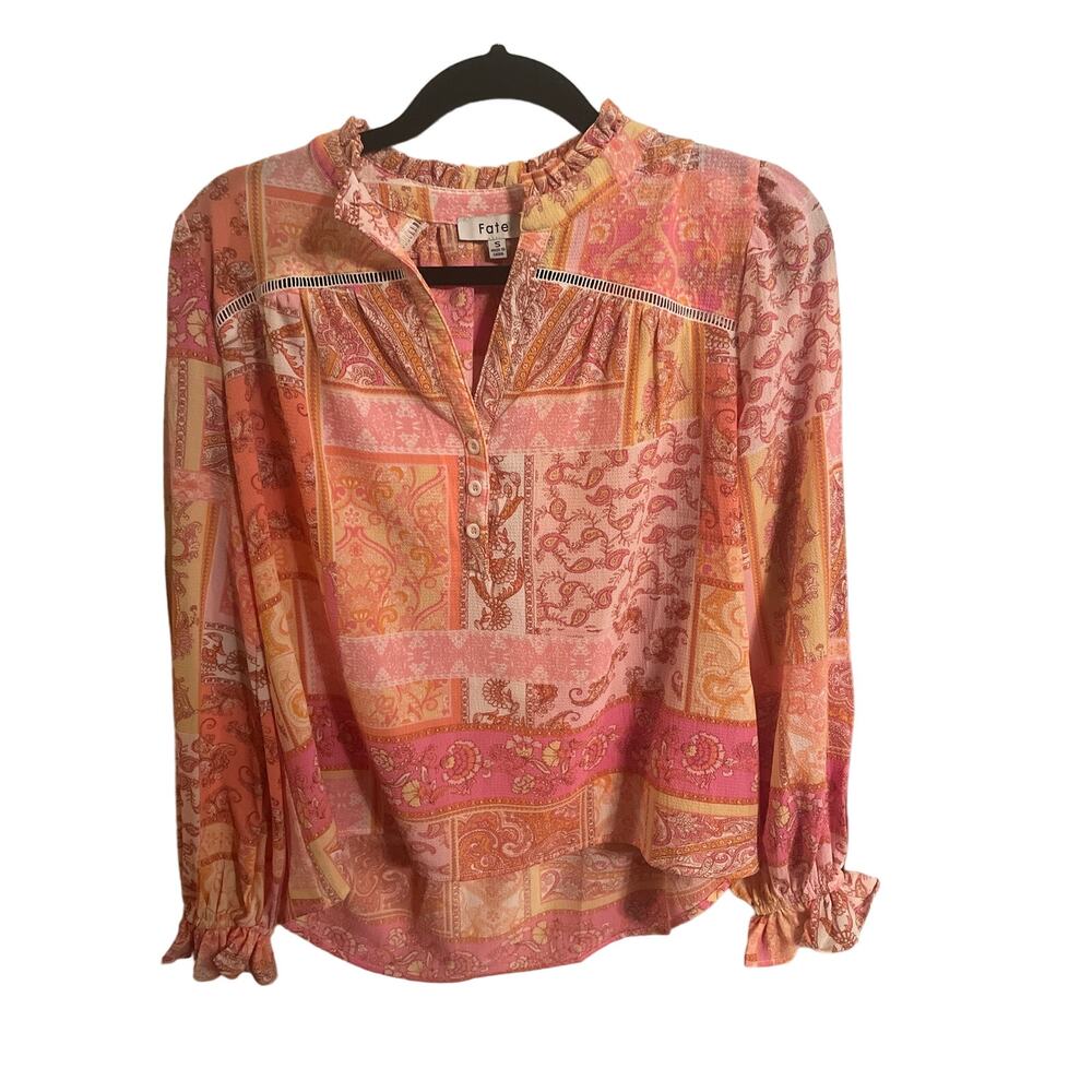 Women’s blouse small brand fate
